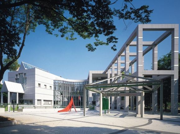 名古屋市美術館
